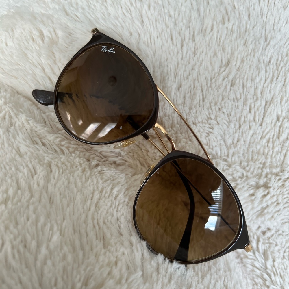 Slight Cat Eye Circle Ray-Ban Aviators